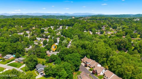 Tiny photo for 1129 Edenbridge Way, Knoxville, TN 37923 (MLS # 1340687)