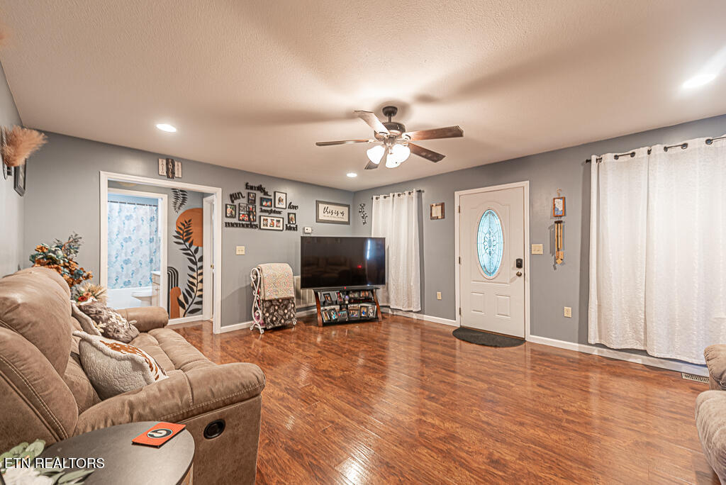 1063 Mount Carmel Rd