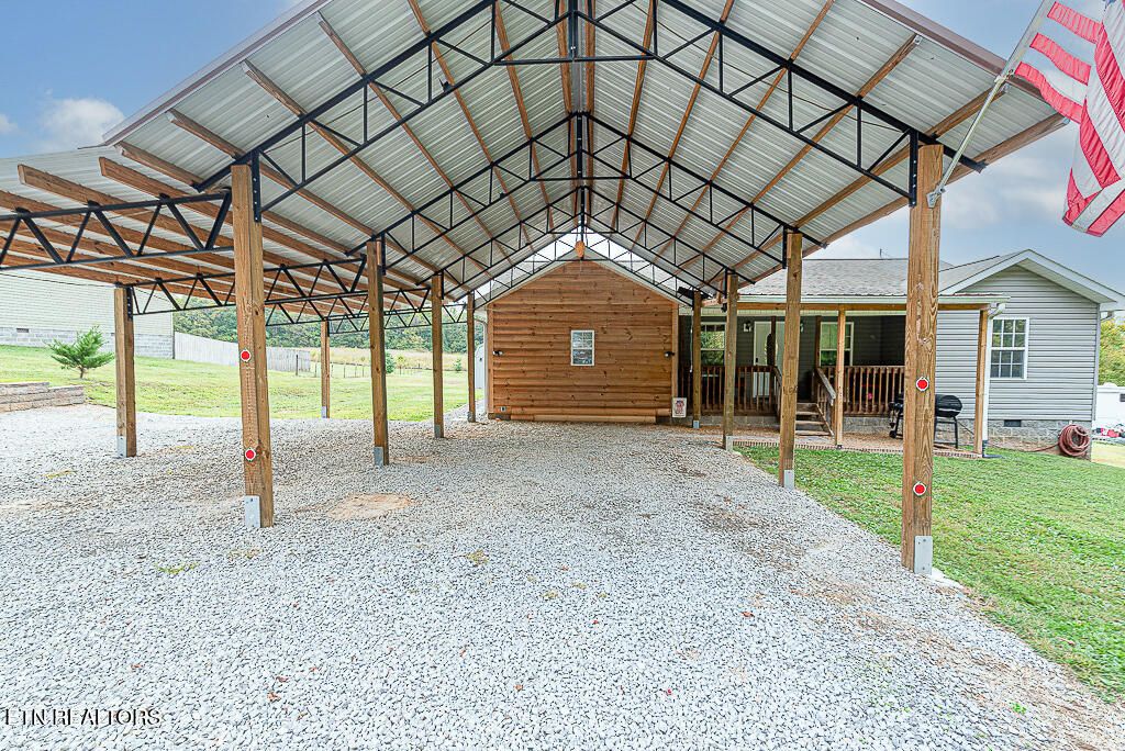Photo of 1063 Mount Carmel Rd, Decatur, TN 37322 (MLS # 1316461)