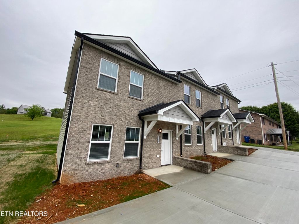 Photo of 1471 Fate Rankin Rd, Jefferson City, TN 37760 (MLS # 1340372)