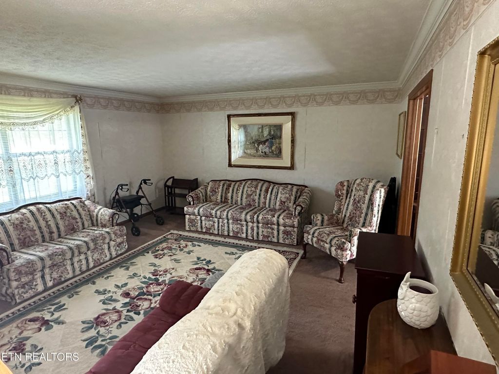 Photo of 1813 Rosemont Circle, Louisville, TN 37777 (MLS # 1237994)