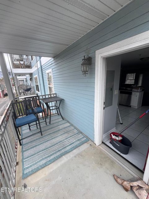 Tiny photo for 1611 Queen Anne Way, Knoxville, TN 37916 (MLS # 1322347)