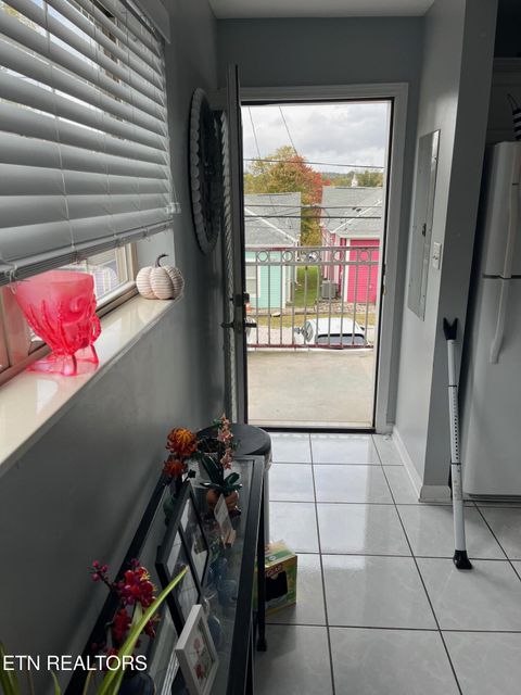 Tiny photo for 1611 Queen Anne Way, Knoxville, TN 37916 (MLS # 1322347)