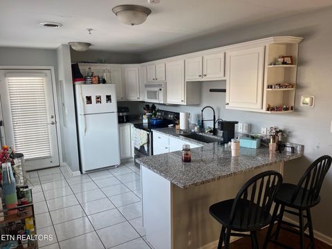 Tiny photo for 1611 Queen Anne Way, Knoxville, TN 37916 (MLS # 1322347)