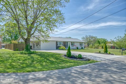 Photo of 858 Greenland Ave, Cookeville, TN 38501 (MLS # 1336511)