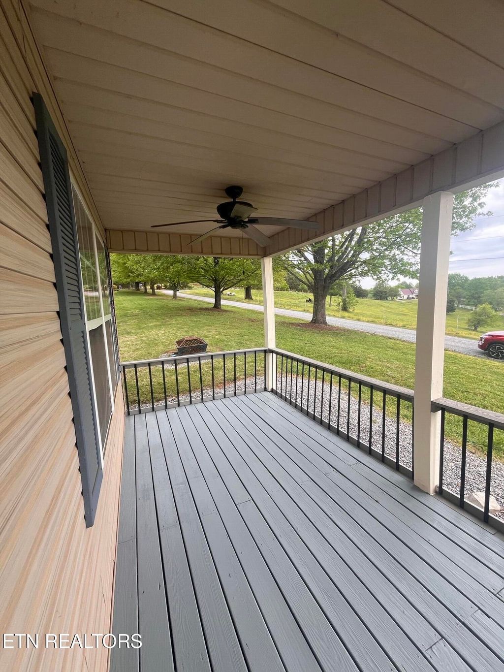 Photo of 4998 W Countryside, Friendsville, TN 37737 (MLS # 1294686)