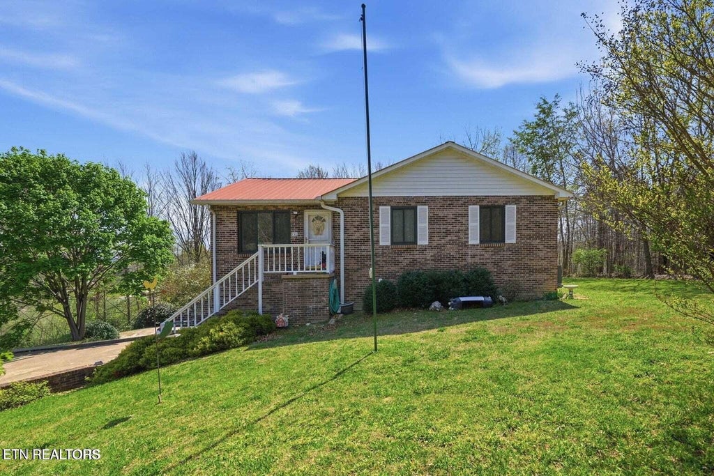 Photo of 191 Ashley Lane, Oneida, TN 37841 (MLS # 1358697)