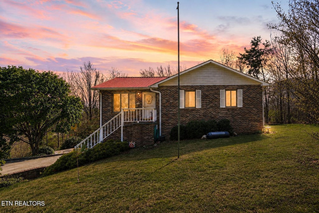 Photo of 191 Ashley Lane, Oneida, TN 37841 (MLS # 1358697)