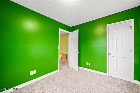 Tiny photo for 318 Springfield Drive, LaFollette, TN 37766 (MLS # 1338301)