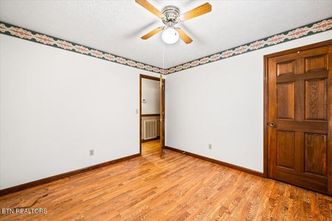 Tiny photo for 318 Springfield Drive, LaFollette, TN 37766 (MLS # 1338301)