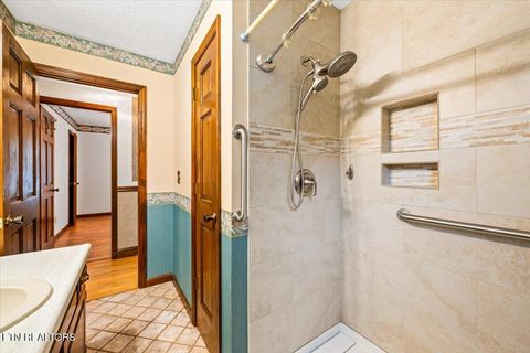 Tiny photo for 318 Springfield Drive, LaFollette, TN 37766 (MLS # 1338301)