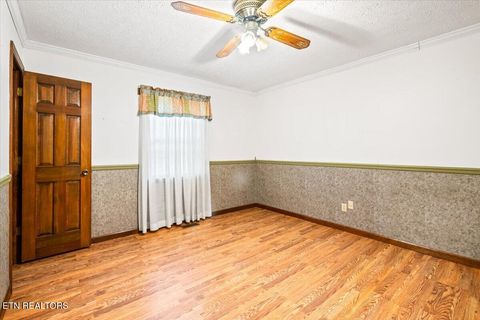 Tiny photo for 318 Springfield Drive, LaFollette, TN 37766 (MLS # 1338301)