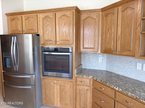 Tiny photo for 9027 Cherokee Tr, Crossville, TN 38572 (MLS # 1336070)