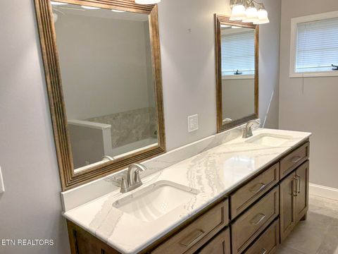 Tiny photo for 9027 Cherokee Tr, Crossville, TN 38572 (MLS # 1336070)