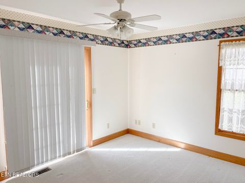 Tiny photo for 9027 Cherokee Tr, Crossville, TN 38572 (MLS # 1336070)