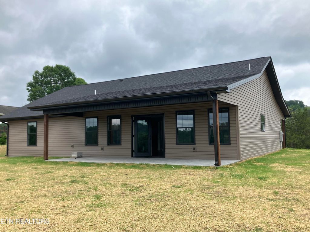 Photo of 180 Sparks Landing Rd, Maynardville, TN 37807 (MLS # 1305156)