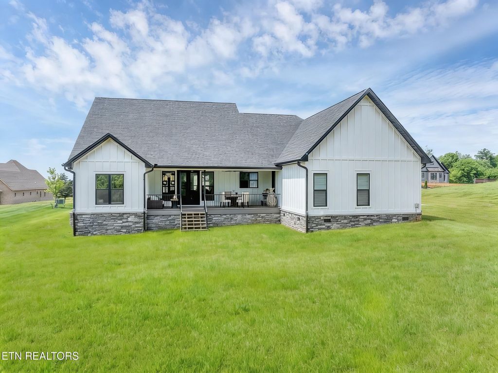 Photo of 1114 Herbert Drive, Greenback, TN 37742 (MLS # 1339260)