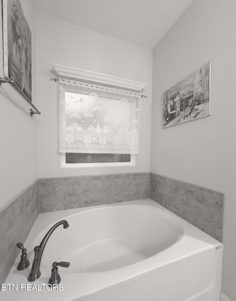 Tiny photo for 308 Aspen Drive, Lenoir City, TN 37771 (MLS # 1359303)