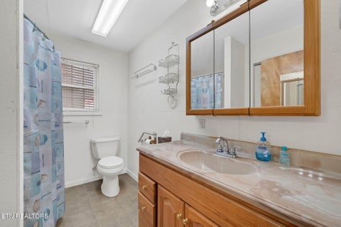 Tiny photo for 1185 Woolsey Rd, Greeneville, TN 37745 (MLS # 1359744)