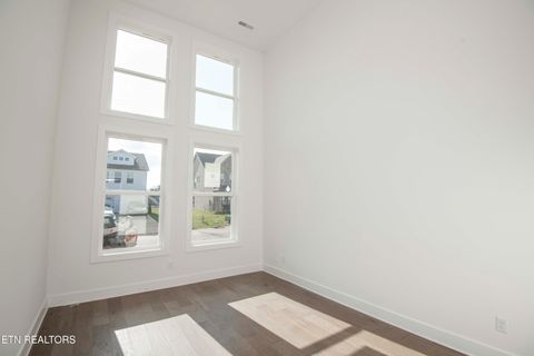 Tiny photo for 426 Ivey Farms Road (Lot 132), Farragut, TN 37934 (MLS # 1325136)