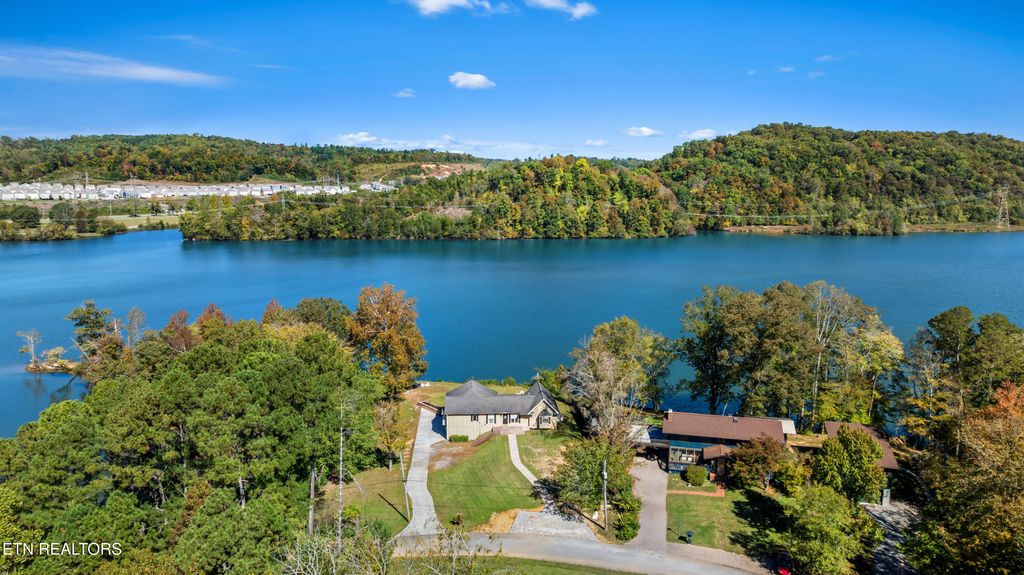 Photo of 8115 River Drive, Oak Ridge, TN 37830 (MLS # 1318880)