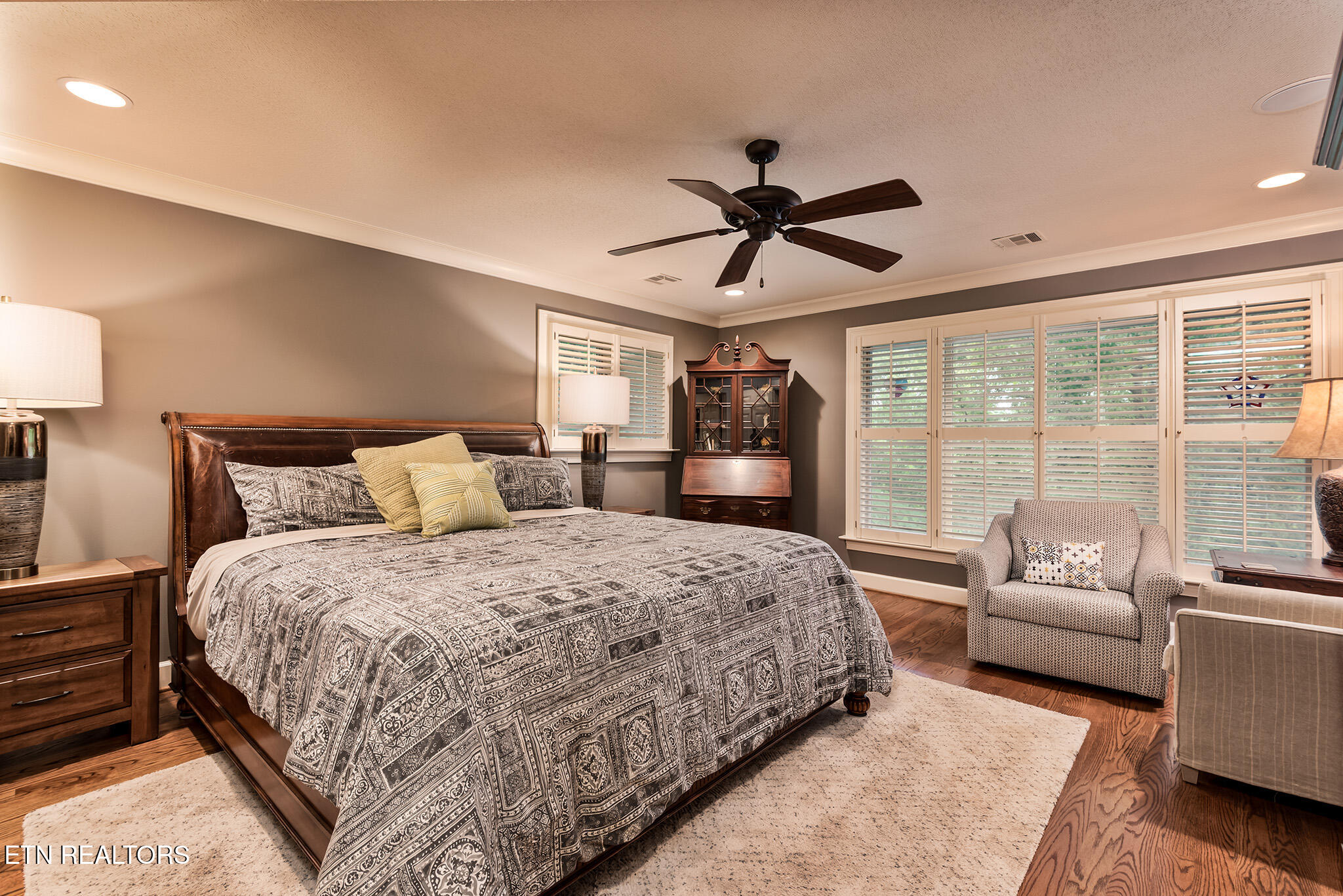 Knoxville, Tennessee 37919, United States, 4 Bedrooms Bedrooms, ,4 BathroomsBathrooms,Residential,Active,129613