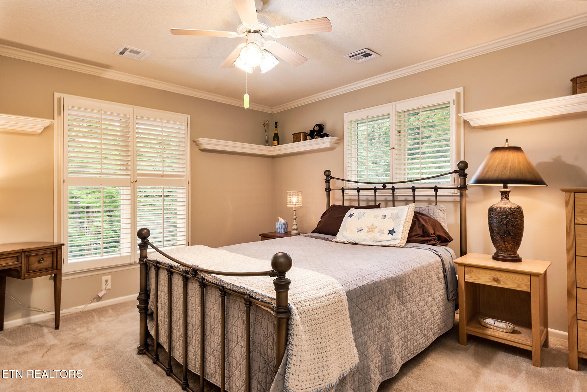 Knoxville, Tennessee 37919, United States, 4 Bedrooms Bedrooms, ,4 BathroomsBathrooms,Residential,Active,129613