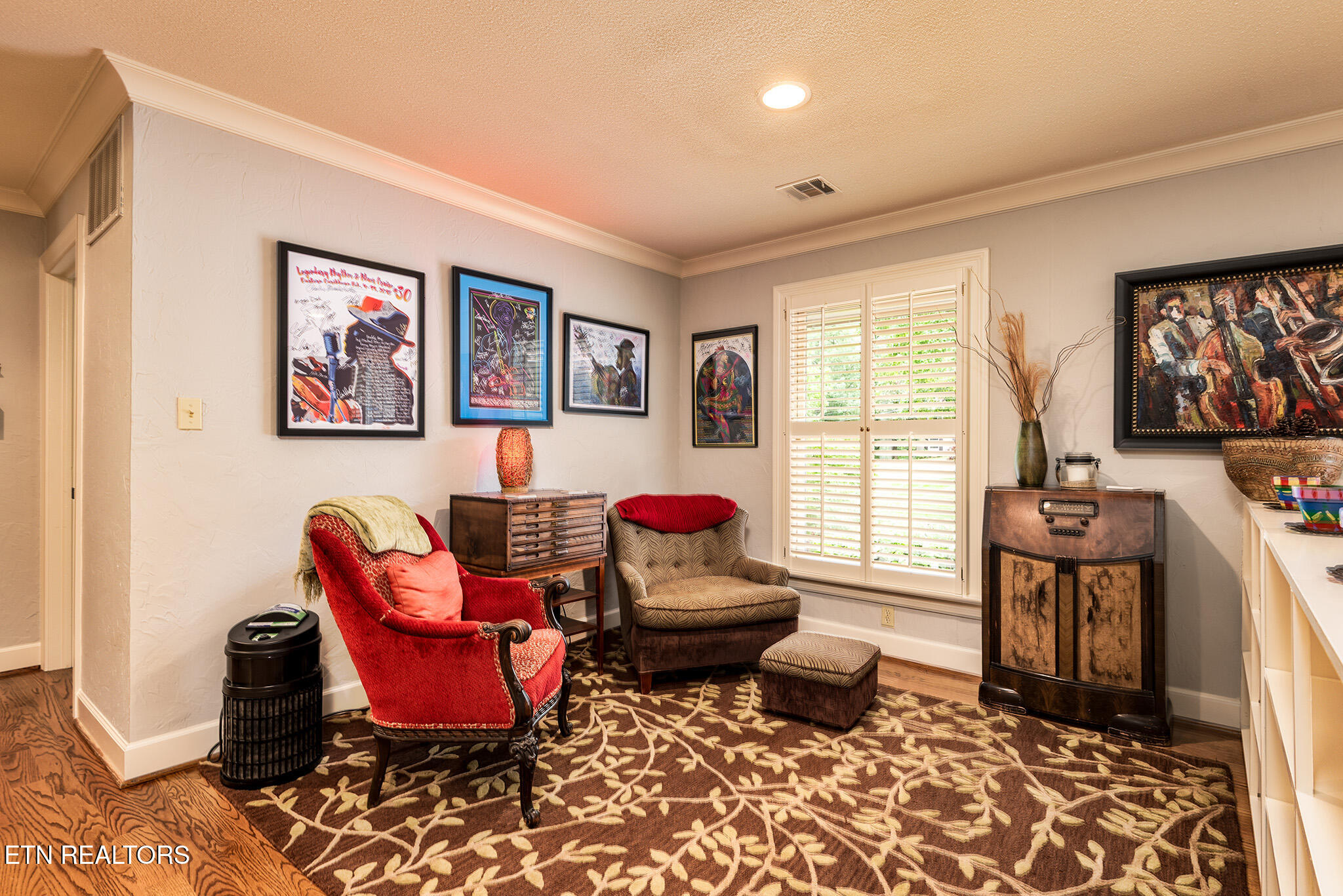 Knoxville, Tennessee 37919, United States, 4 Bedrooms Bedrooms, ,4 BathroomsBathrooms,Residential,Active,129613