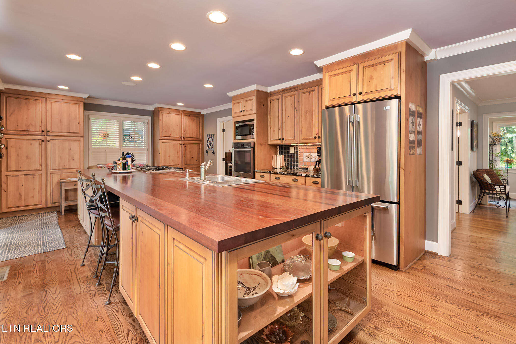 Knoxville, Tennessee 37919, United States, 4 Bedrooms Bedrooms, ,4 BathroomsBathrooms,Residential,Active,129613