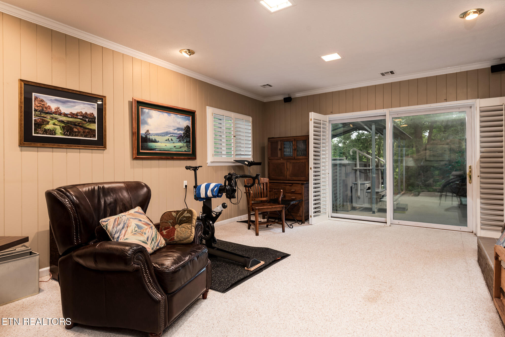 Knoxville, Tennessee 37919, United States, 4 Bedrooms Bedrooms, ,4 BathroomsBathrooms,Residential,Active,129613