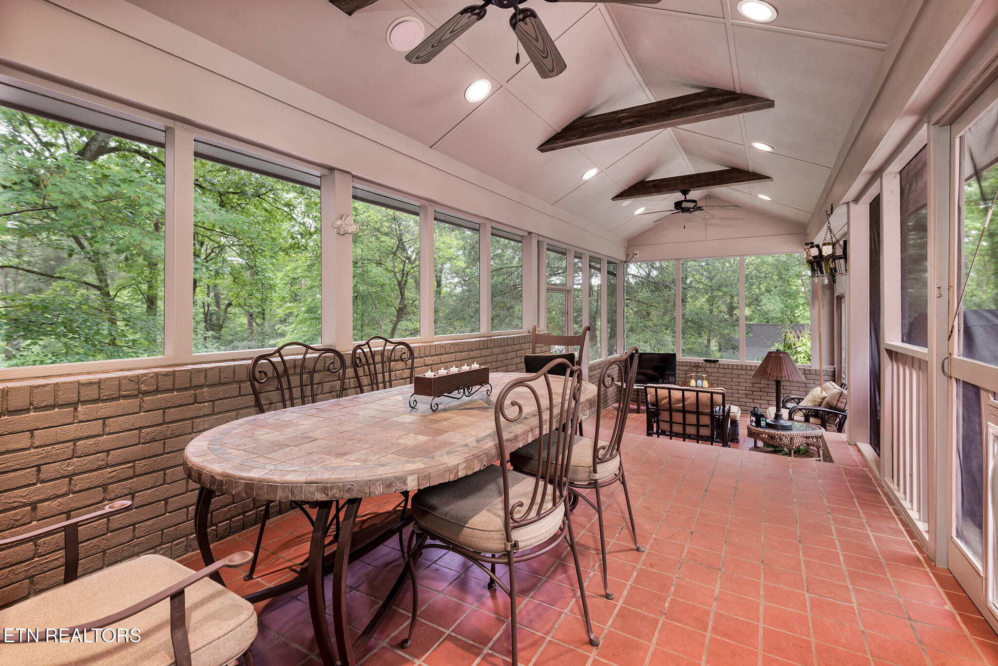 Knoxville, Tennessee 37919, United States, 4 Bedrooms Bedrooms, ,4 BathroomsBathrooms,Residential,Active,129613