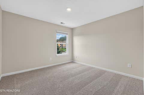Tiny photo for 190 Ibis Loop, Oak Ridge, TN 37830 (MLS # 1350137)