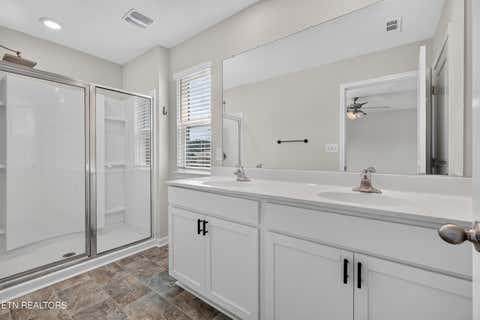 Tiny photo for 190 Ibis Loop, Oak Ridge, TN 37830 (MLS # 1350137)