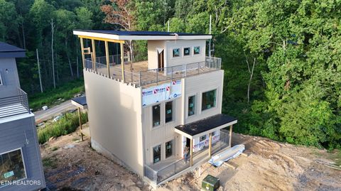 2956 tipi Way Pigeon Forge TN 37863