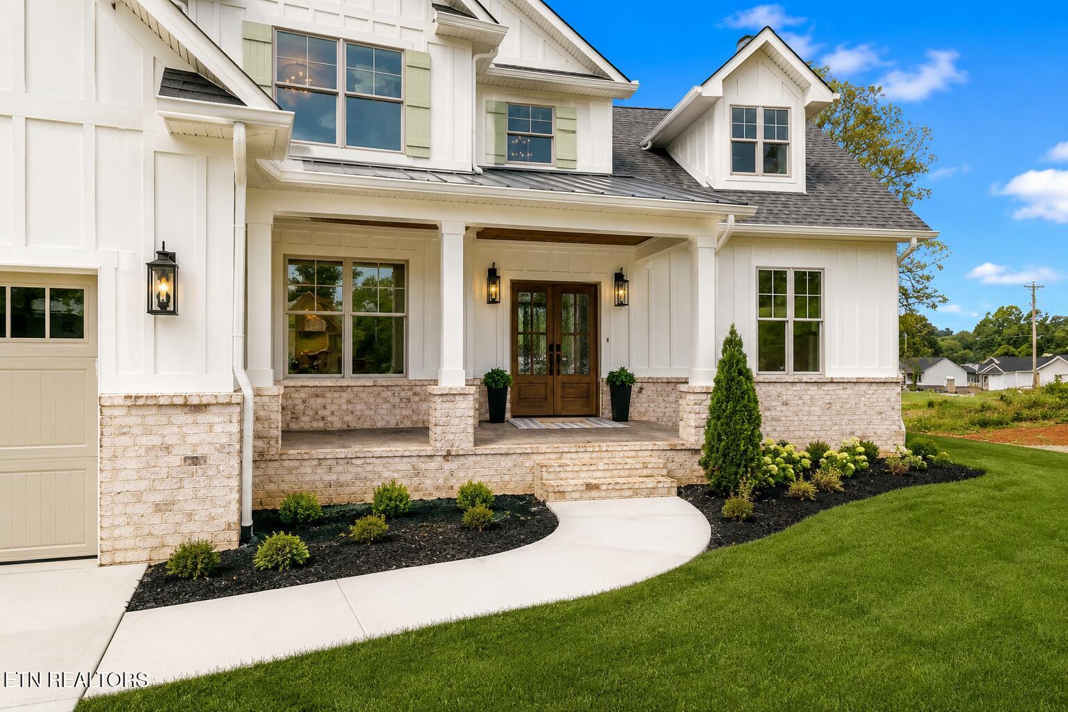 104 Cozy Manor Way