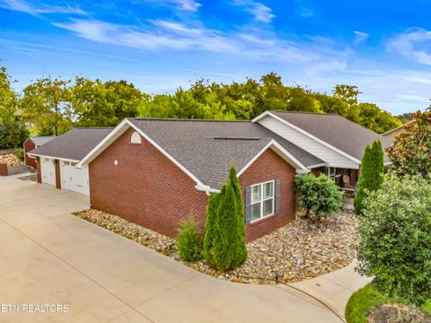 Tiny photo for 136 Crosslake Lane, Dandridge, TN 37725 (MLS # 1349664)