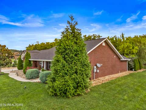 Tiny photo for 136 Crosslake Lane, Dandridge, TN 37725 (MLS # 1349664)