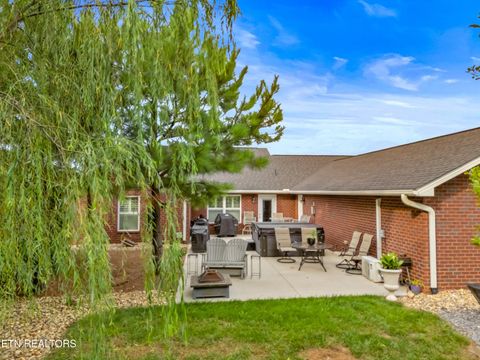 Tiny photo for 136 Crosslake Lane, Dandridge, TN 37725 (MLS # 1349664)