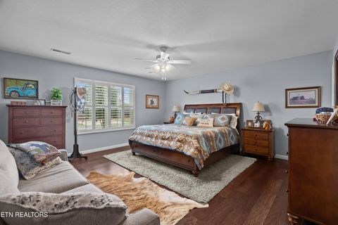 Tiny photo for 136 Crosslake Lane, Dandridge, TN 37725 (MLS # 1349664)