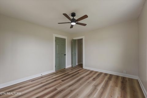 Tiny photo for 1612 Vermont Ave, Knoxville, TN 37921 (MLS # 1339843)