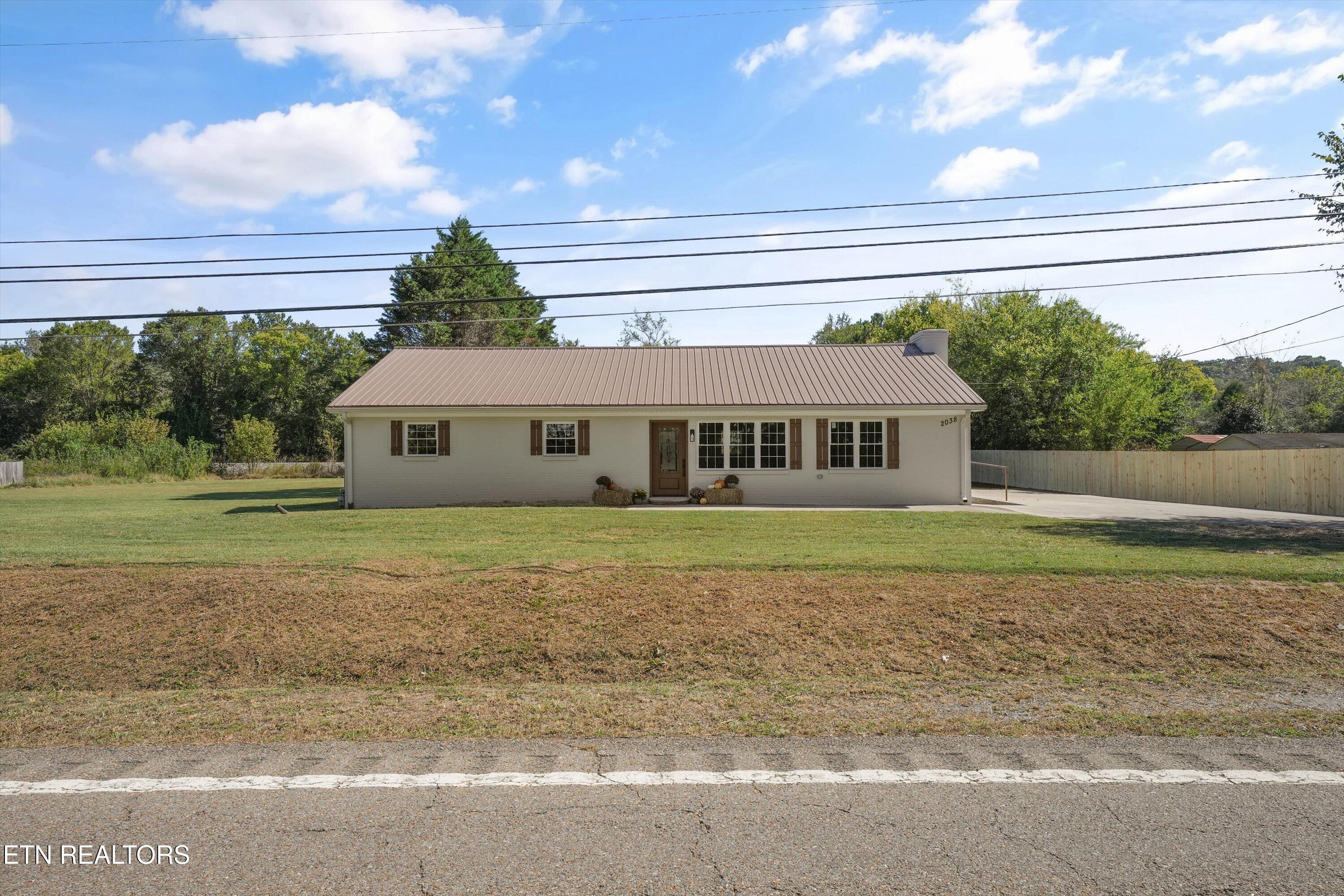 2038 Highway 11 N