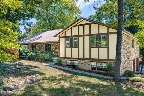 Photo of 7504 Wickam Rd, Knoxville, TN 37931 (MLS # 1352443)