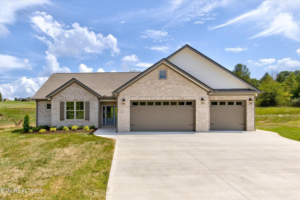 Photo of 250 Walelu Tr, Vonore, TN 37885 (MLS # 1303746)