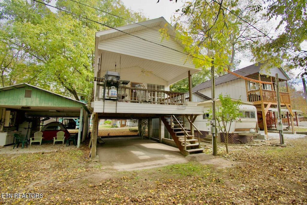 Photo of 4 Carnes Rd, Townsend, TN 37882 (MLS # 1243448)