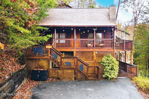 716 Golden Eagle Way Pigeon Forge TN 37863