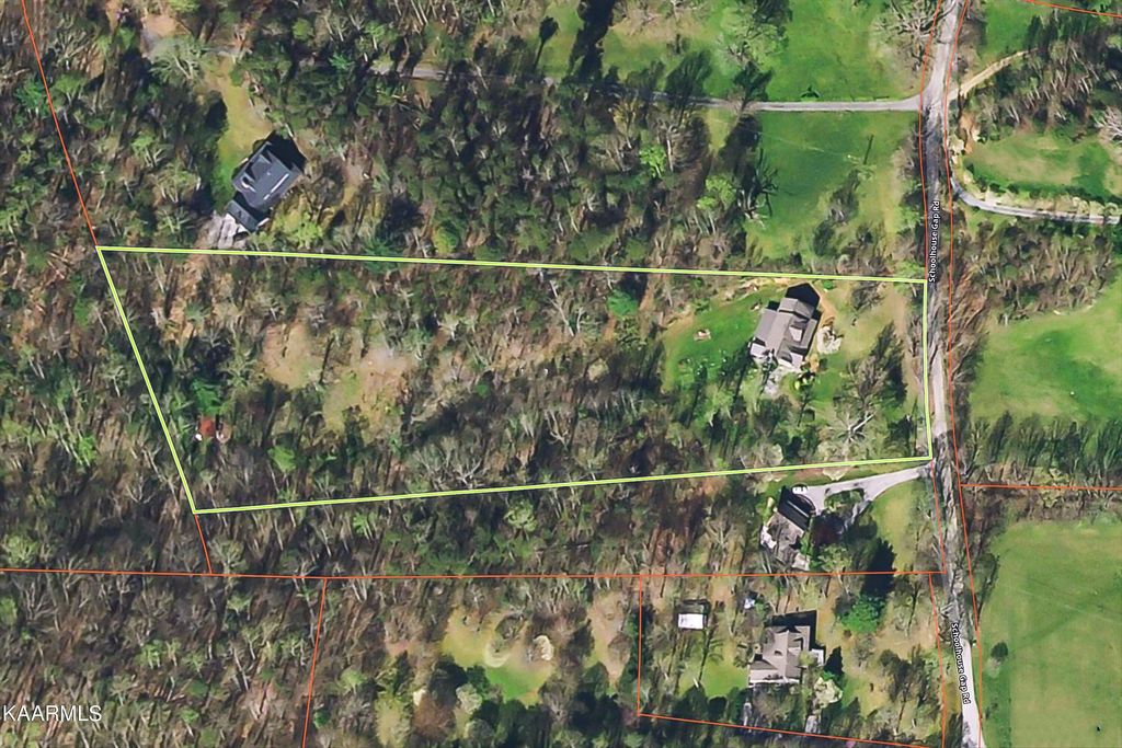 Photo of 1242 Schoolhouse Gap Rd, Townsend, TN 37882 (MLS # 1234095)