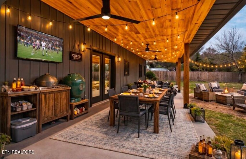 Photo of 110 Eldon Justice Rd, Oliver Springs, TN 37840 (MLS # 1323312)