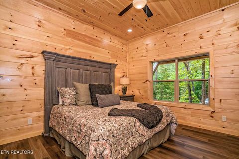 Tiny photo for 2818 Ridge Creek Circle, Sevierville, TN 37876 (MLS # 1325796)