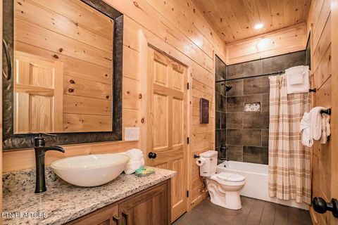 Tiny photo for 2818 Ridge Creek Circle, Sevierville, TN 37876 (MLS # 1325796)