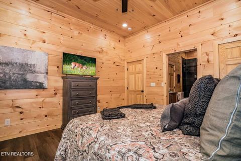 Tiny photo for 2818 Ridge Creek Circle, Sevierville, TN 37876 (MLS # 1325796)